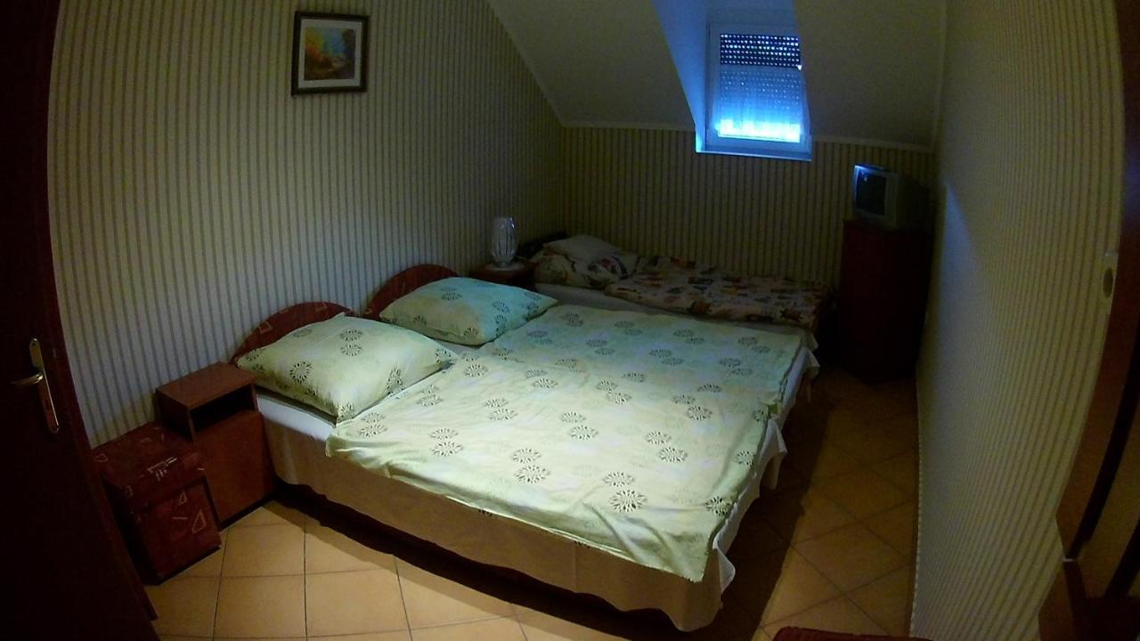 Abigél Vendégház Harkány Exterior foto